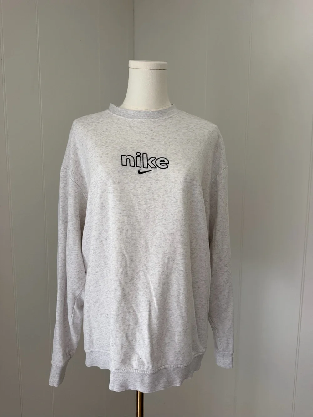 Nike Light Gray Embroidered Logo Crewneck Sweatshirt